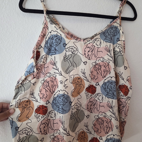 Women's Chic Artsy Afro Inspired Multicolor Patterned Pajama Set - Picture 2 of 11